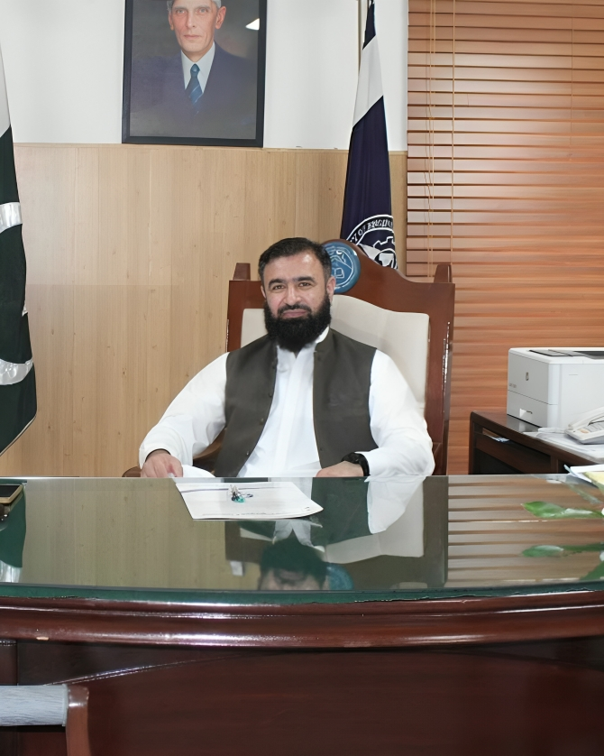 Prof. Dr. Gul Muhammad Khan - Vice Chancellor UEAS